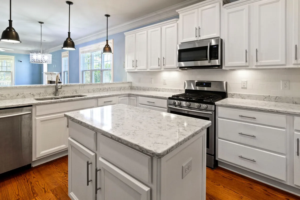 Filth & Squalor Cleanup in Rossmoyne, OH